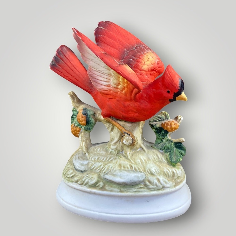 Gorham Cardinal Music Box Red Bird Figurine Bisque Porcelain Japan 1970s 1980s